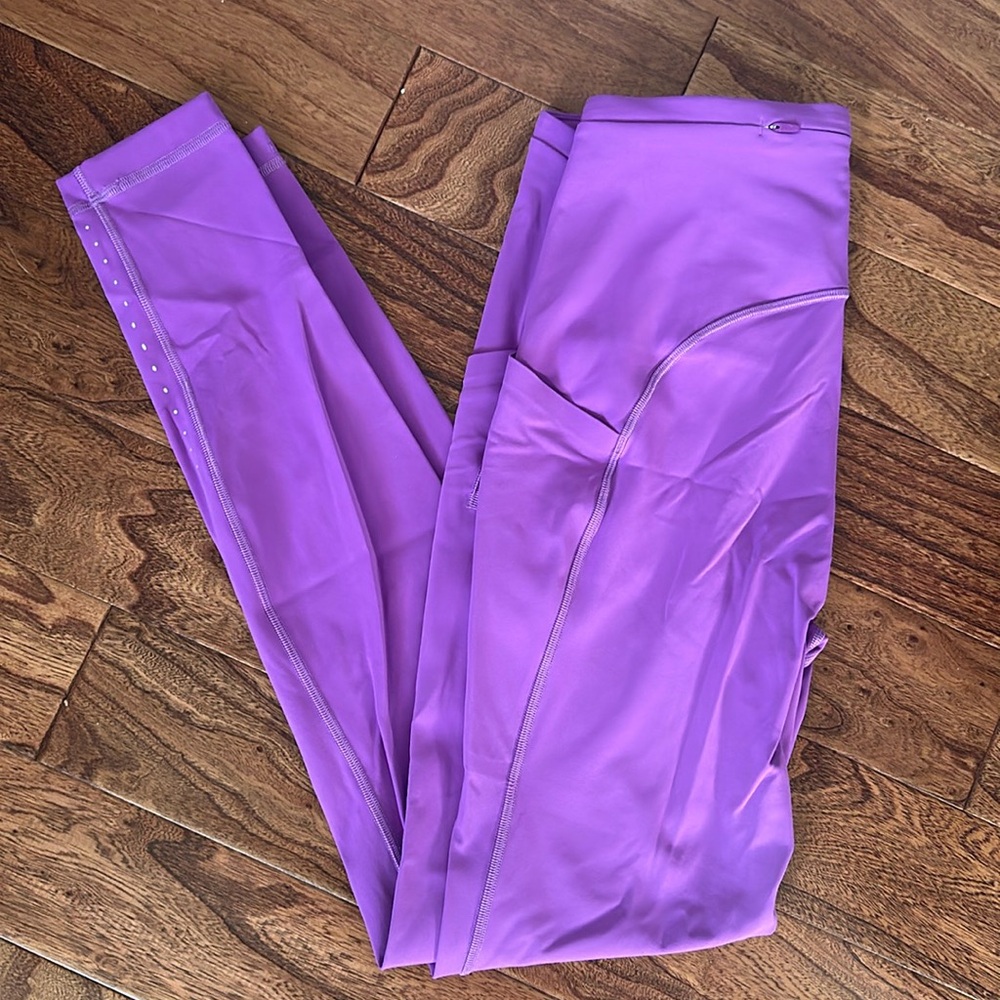 Lululemon purple leggings size 6